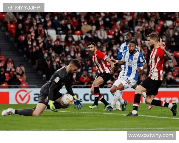 巴伦西亚客场4-2大胜毕尔巴鄂，继续保持西甲前四位置