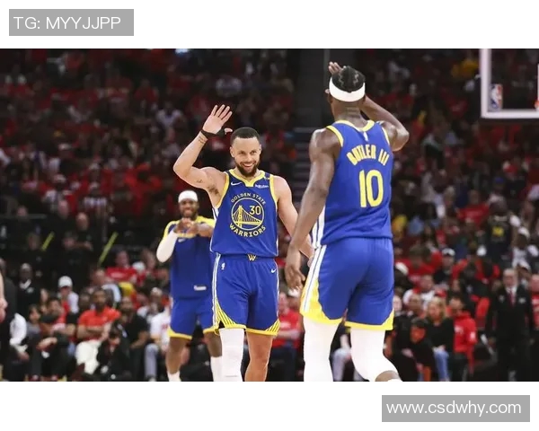 勇士再遭逆转,库里焦急表示需要球队更好的防守 勇士再遭逆转,库里焦急表示需要球队更好的防守